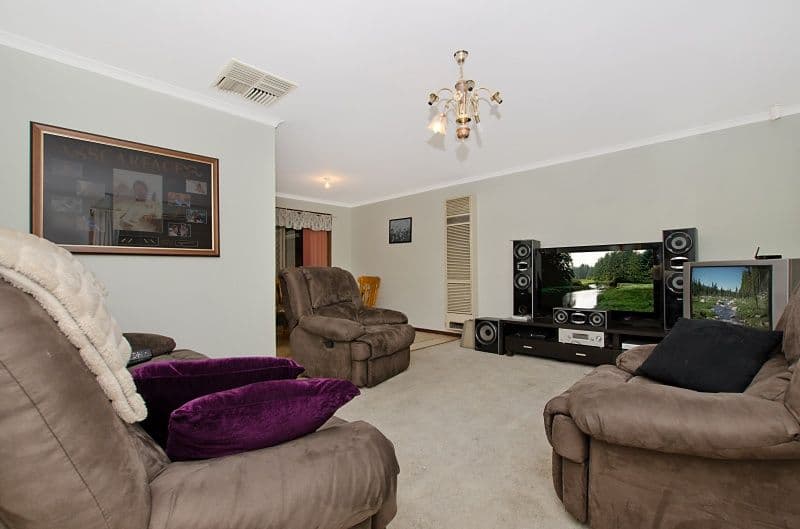 206 Burton Road, PARALOWIE SA 5108, Paralowie - Thumbnail 2