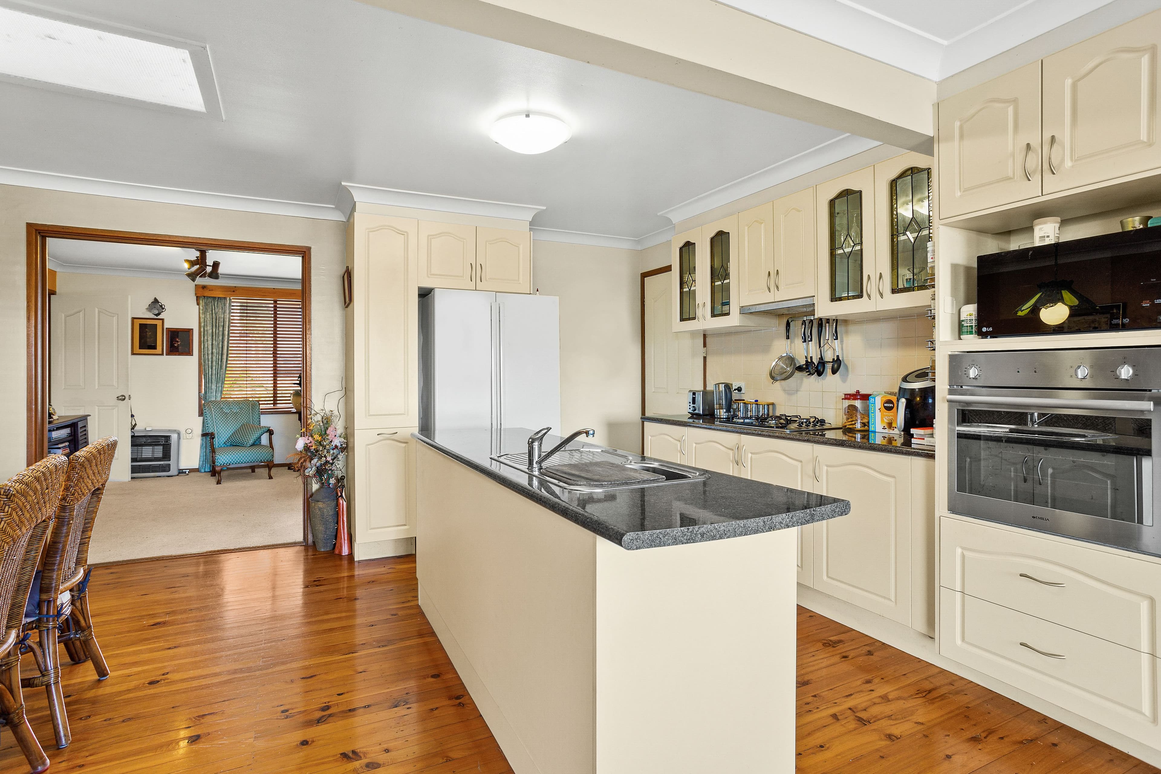 25 Loftus Drive, Barrack Heights NSW 2528, Barrack Heights - Thumbnail 4