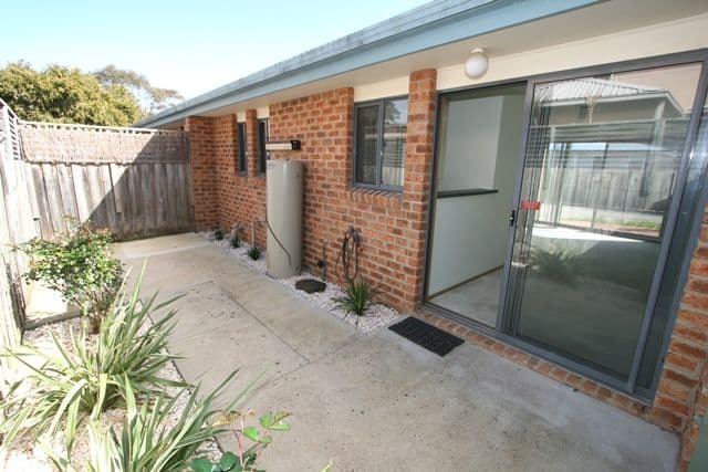 13 Douglas Road, Cowes VIC 3922, Cowes - Thumbnail 5