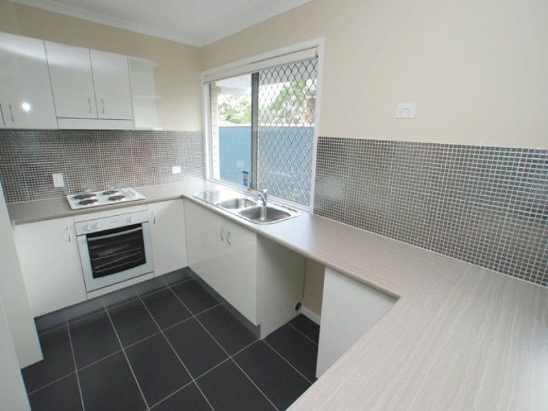 19 Simon Street, Deception Bay QLD 4508, Deception Bay - Thumbnail 2