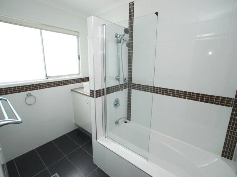 19 Simon Street, Deception Bay QLD 4508, Deception Bay - Thumbnail 3