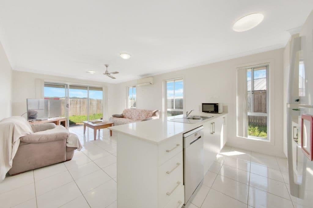 17 Bufflehead Road, Kirkwood QLD 4680, Kirkwood - Thumbnail 8