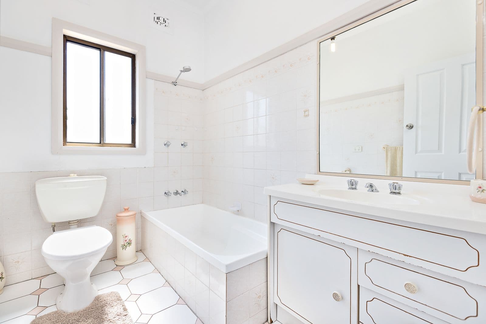 26 Deane Street, Belmont - Thumbnail 6