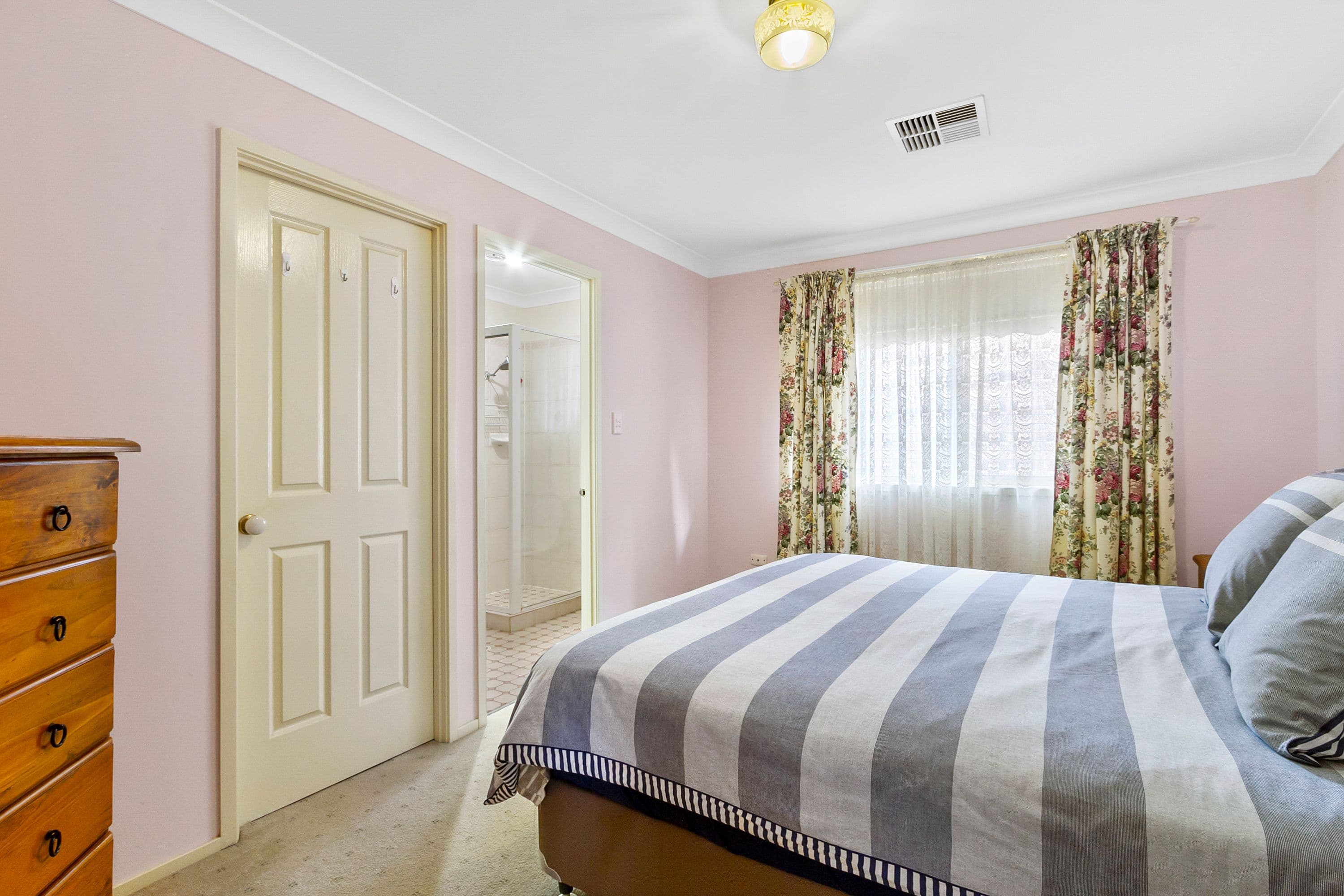 3 O'Dea Place, North Richmond - Thumbnail 6