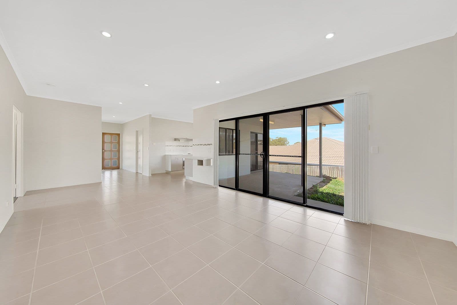 18 Skyline Drive, New Auckland QLD 4680, New Auckland - Thumbnail 8
