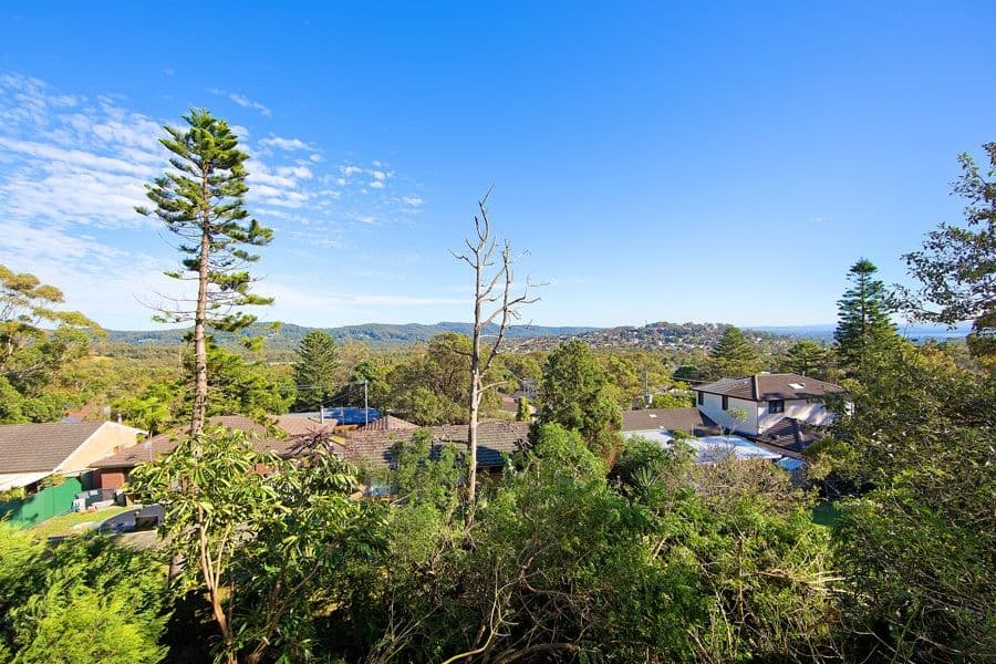 9 Masefield Avenue, Bateau Bay NSW 2261, Bateau Bay - Thumbnail 2