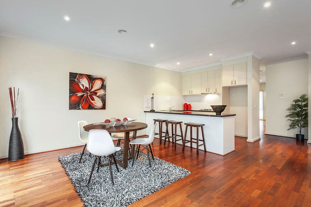 11 Montgomery Street, DONCASTER EAST VIC 3109, Doncaster East - Thumbnail 3