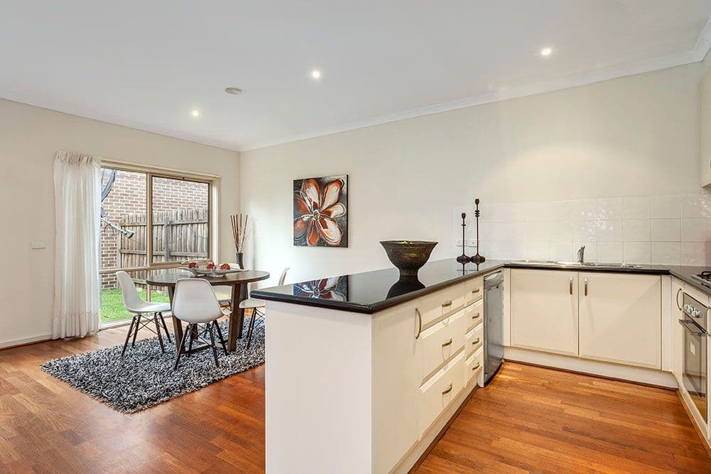 11 Montgomery Street, DONCASTER EAST VIC 3109, Doncaster East - Thumbnail 5