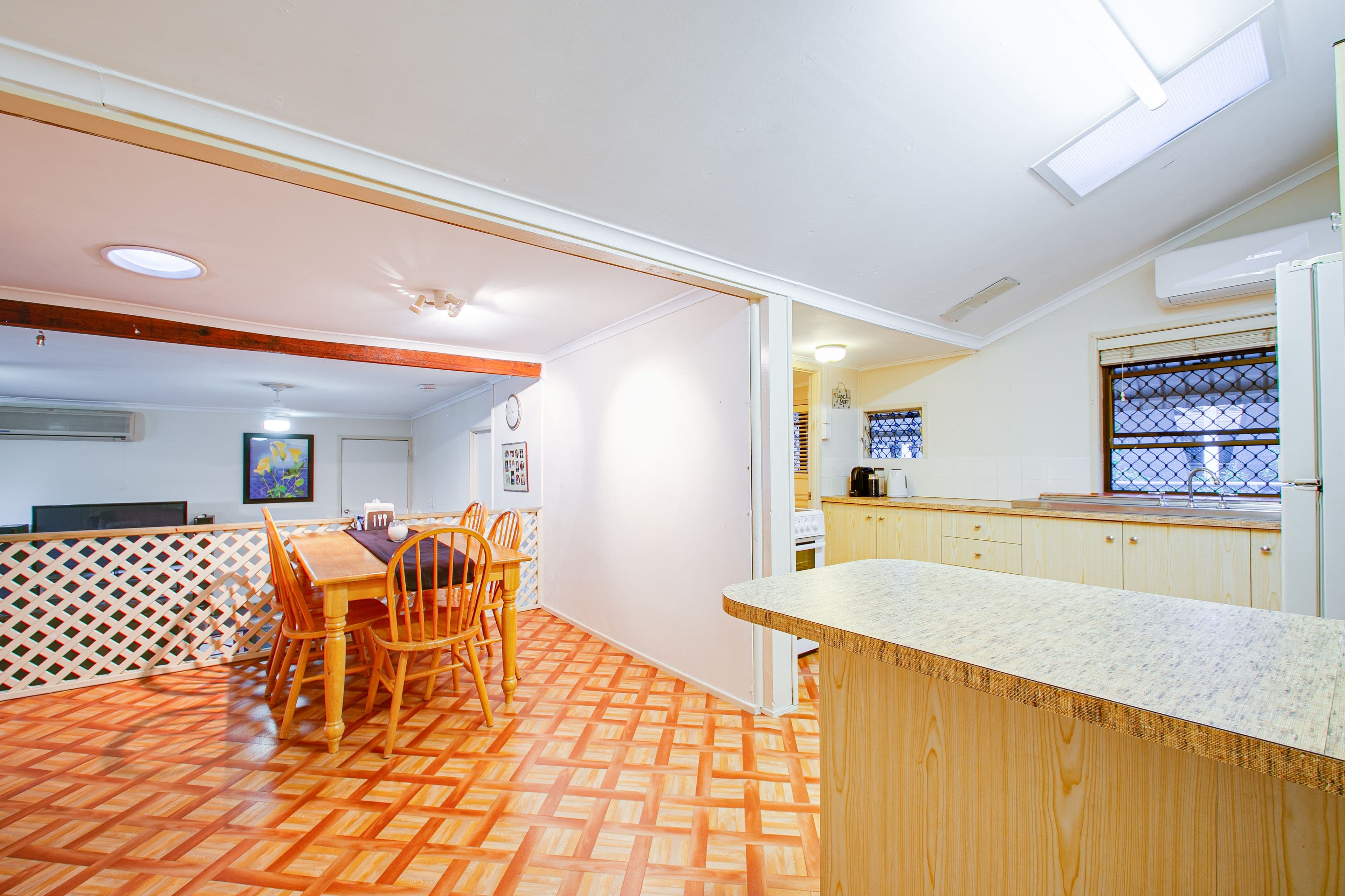 2 Ferguson Street, North Ipswich QLD 4305, North Ipswich - Thumbnail 5