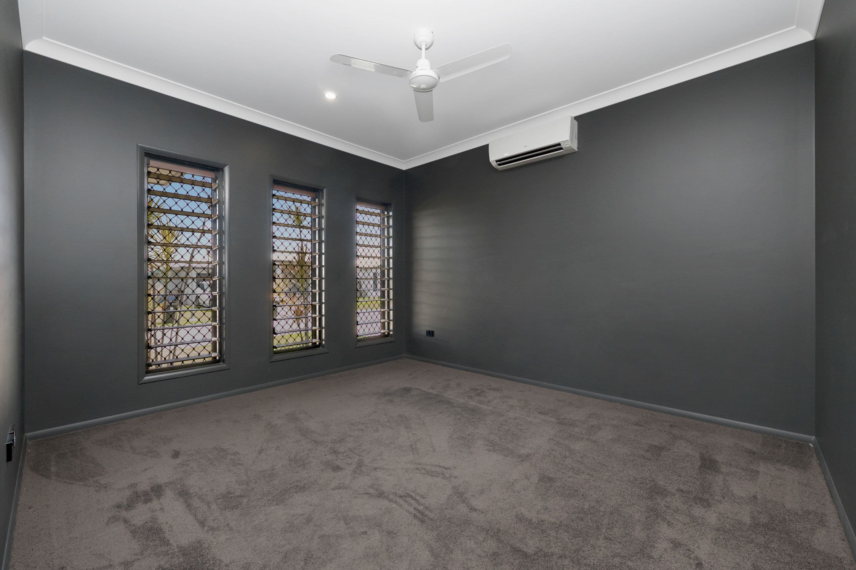 9 Hestia Street, Burdell QLD 4818, Burdell - Thumbnail 4