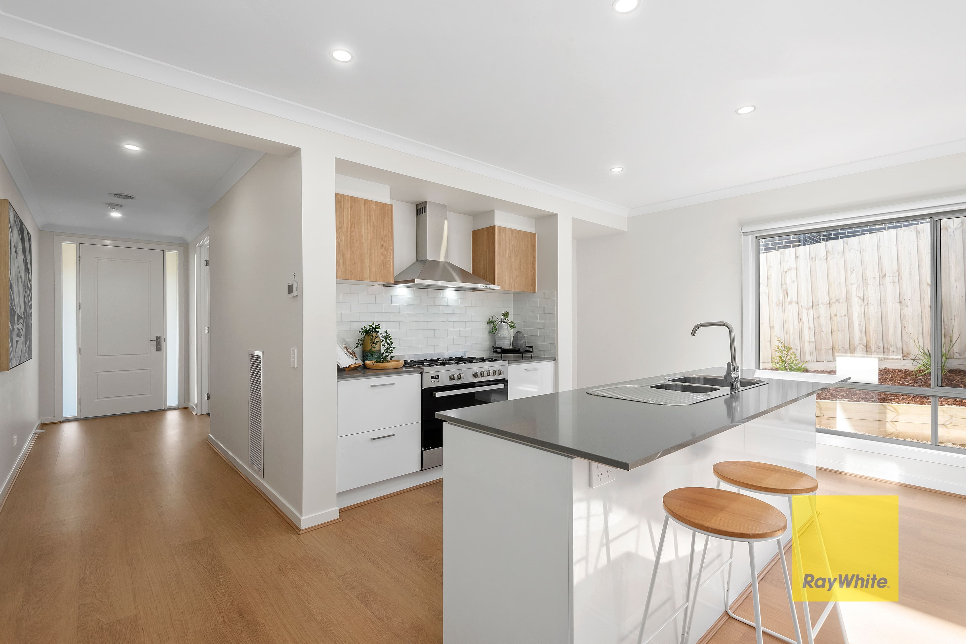 11 Narrawong Avenue, Highton VIC 3216, Highton - Thumbnail 4