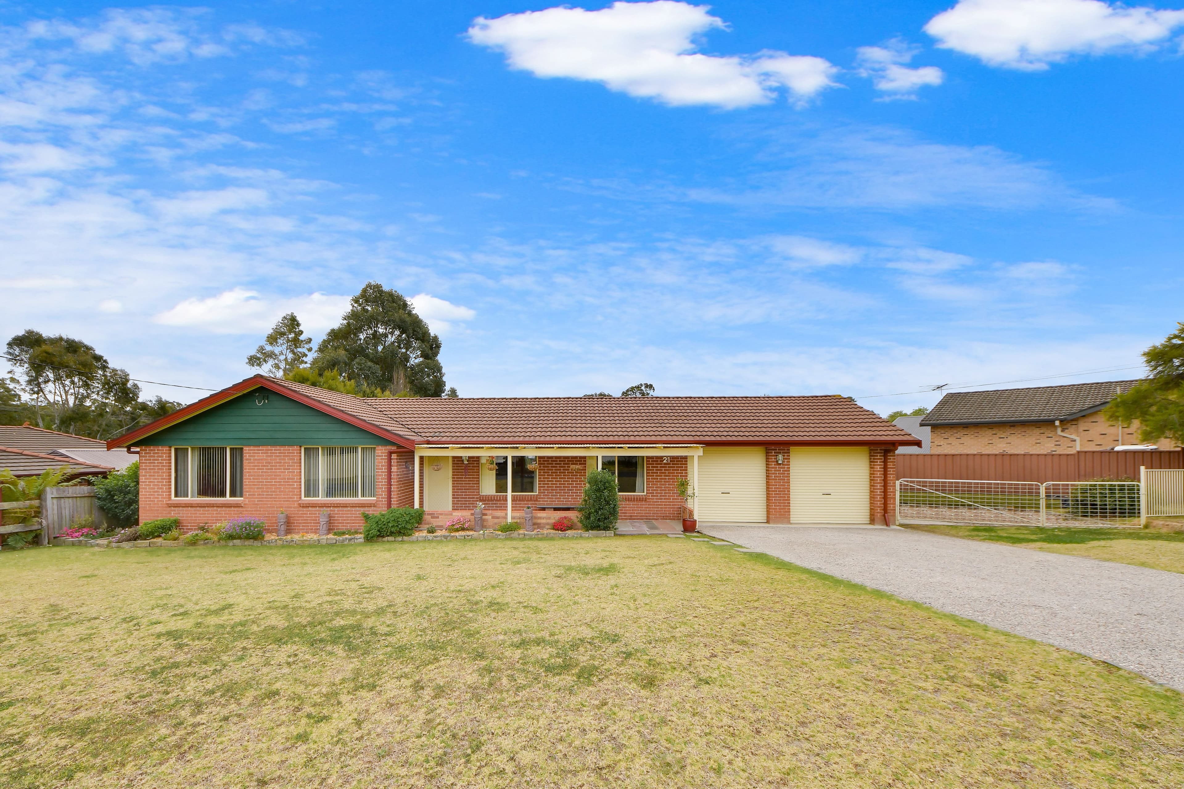 21 Willis Street, Oakdale - Image 1