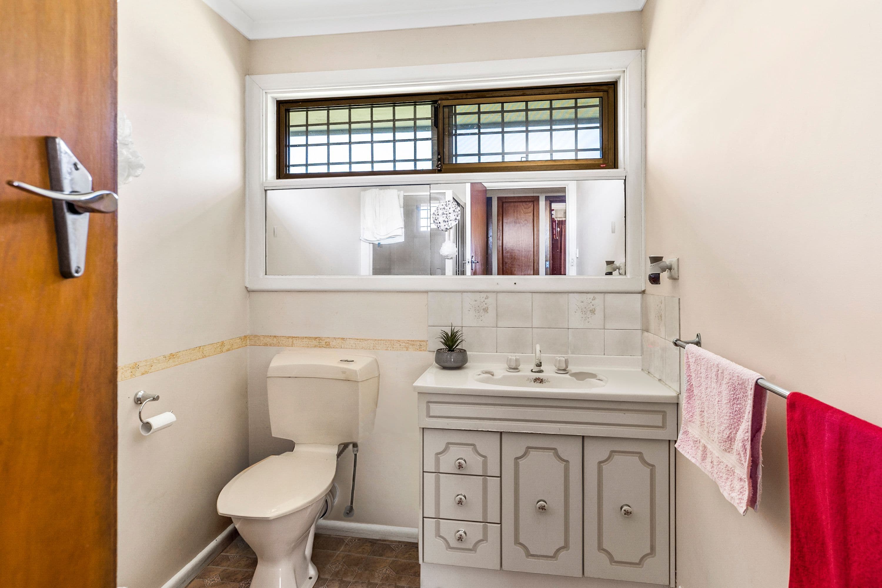 24 Rodbrough Crescent, Corio VIC 3214, Corio - Thumbnail 5