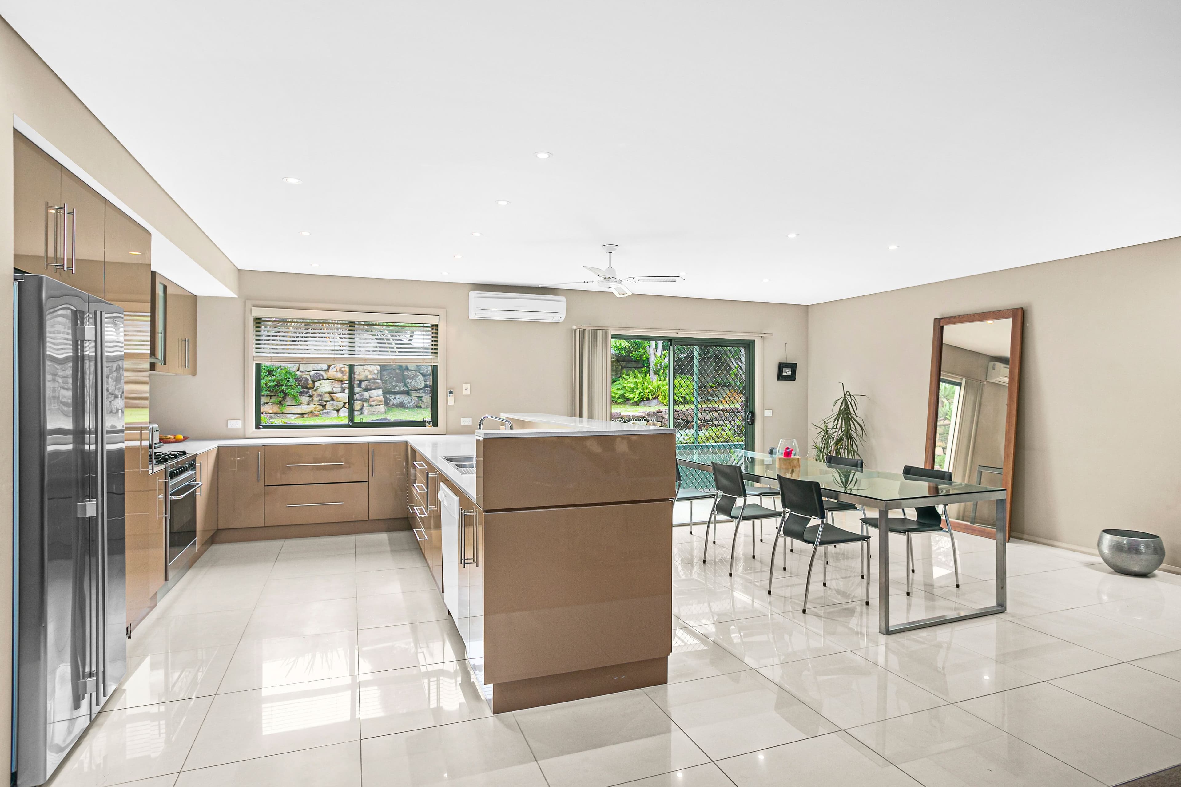 37 Parkes Street, Helensburgh NSW 2508, Helensburgh - Image 1
