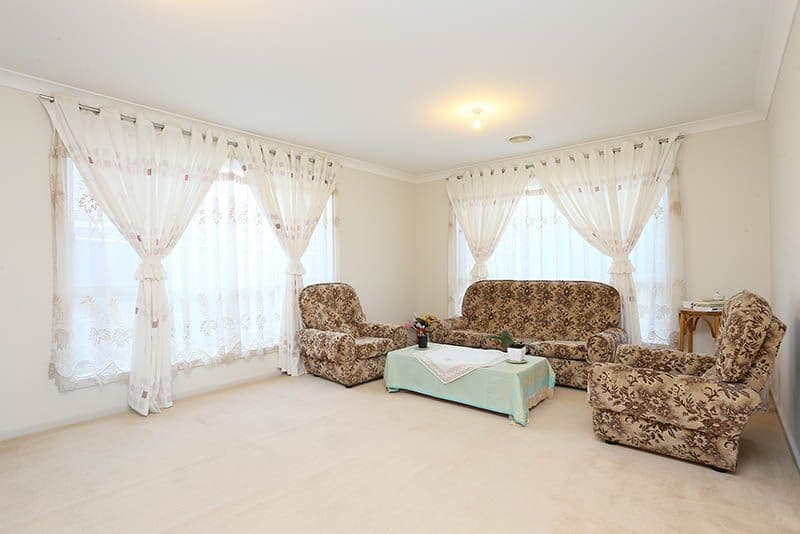 2 Wildwood Place, Tarneit VIC 3029, Tarneit - Thumbnail 2