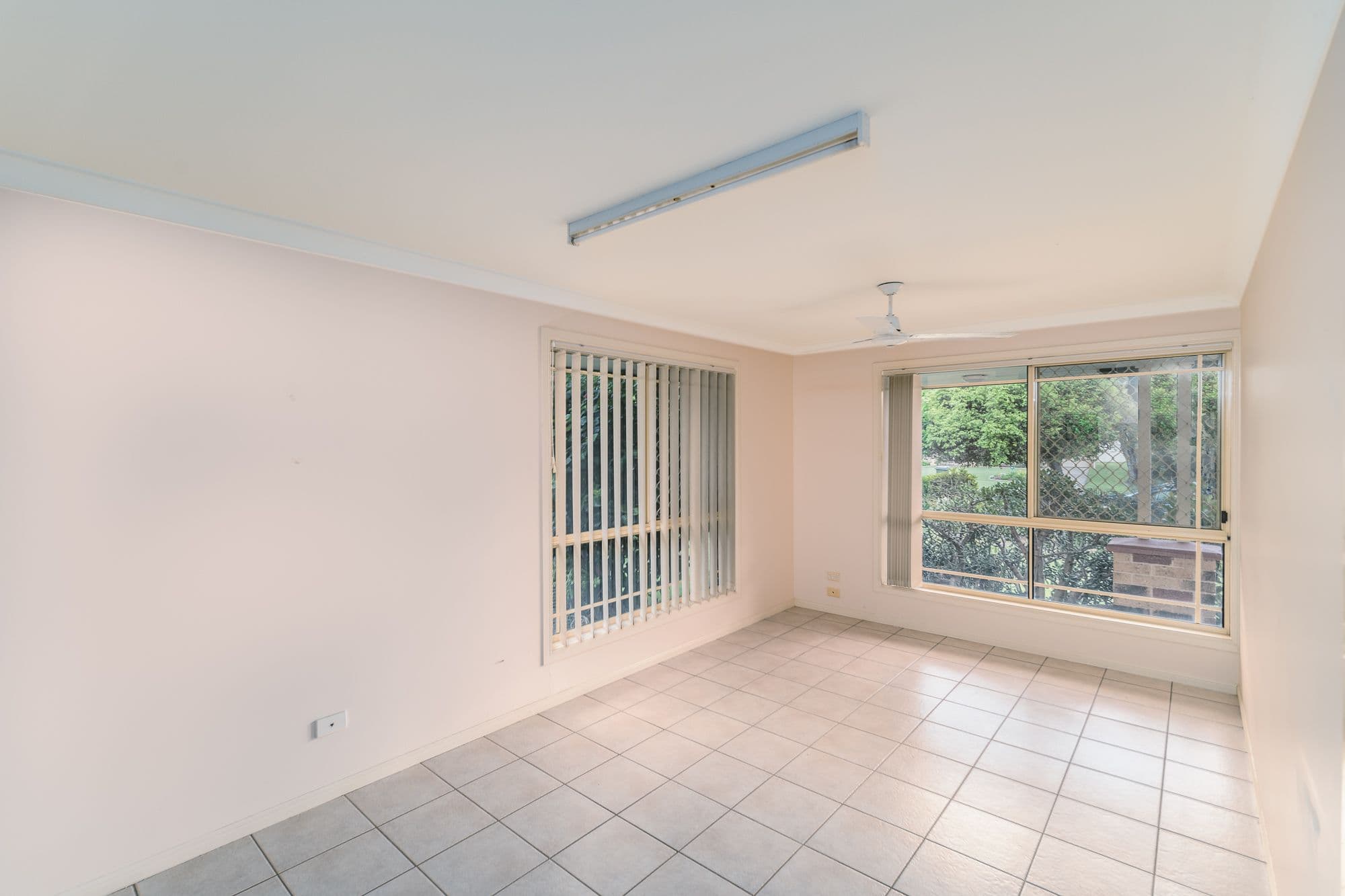 10 Caroline Court, Beaudesert QLD 4285, Beaudesert - Thumbnail 2