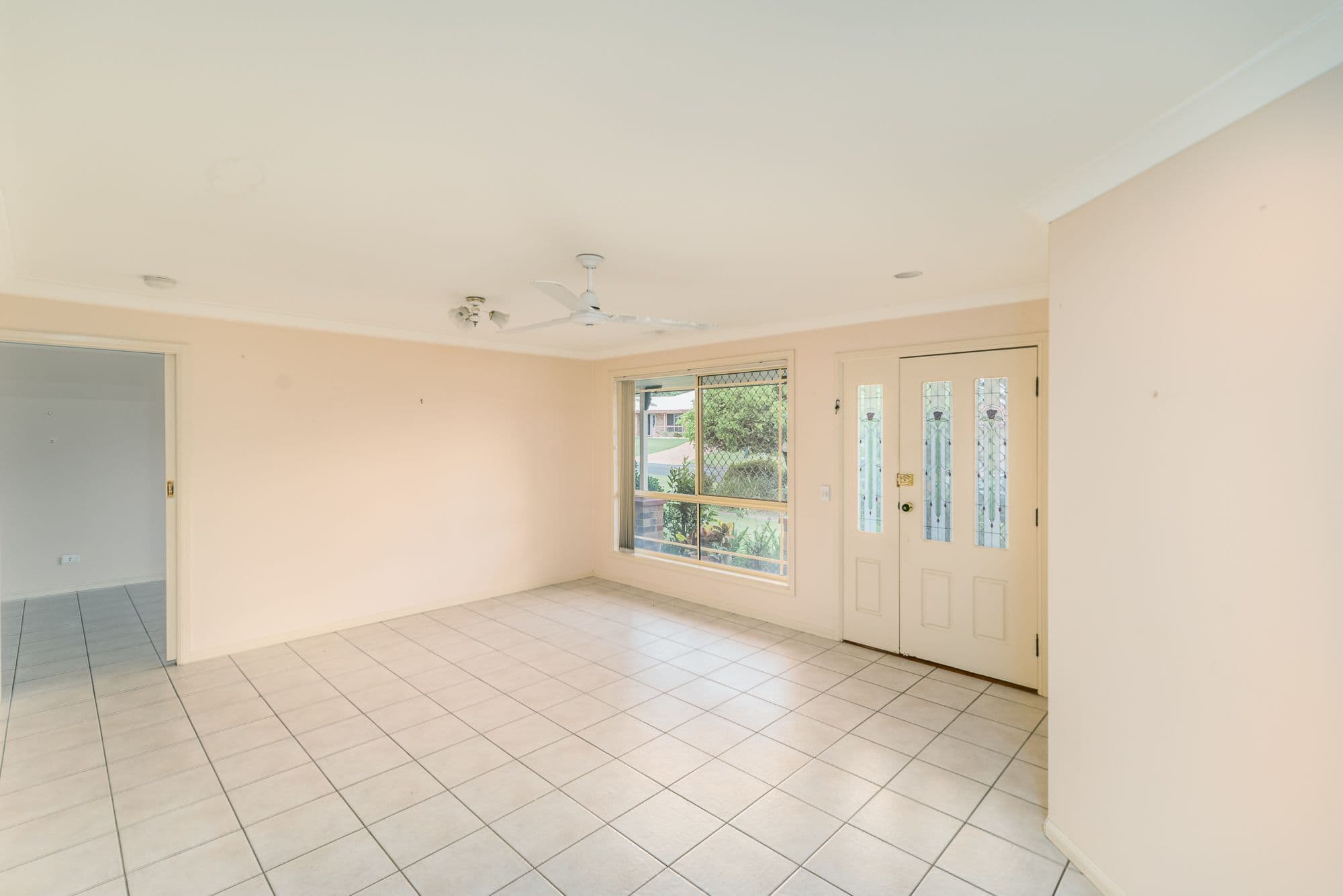 10 Caroline Court, Beaudesert QLD 4285, Beaudesert - Thumbnail 3