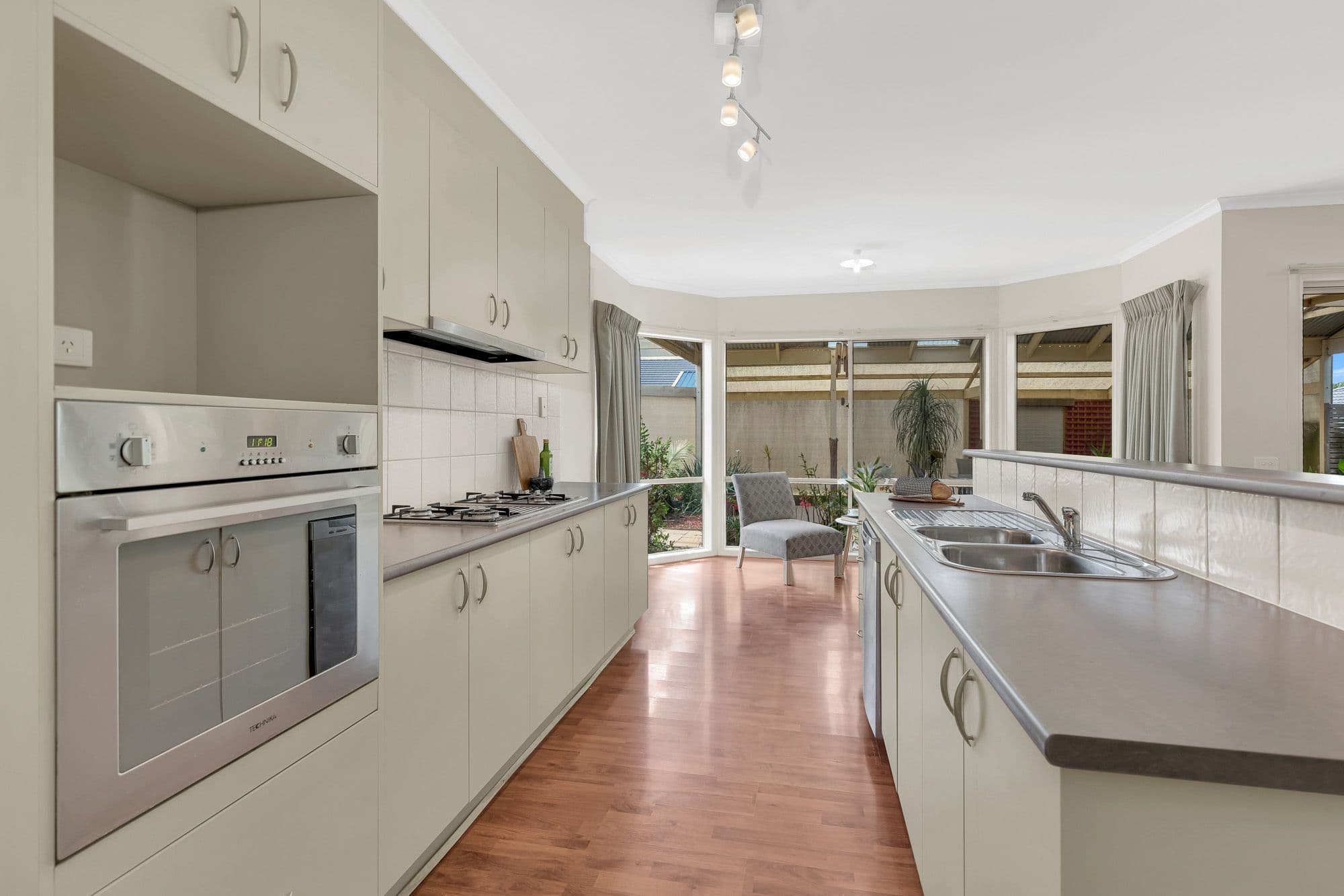 20 Eildon Avenue, Manor Lakes VIC 3024, Manor Lakes - Thumbnail 6