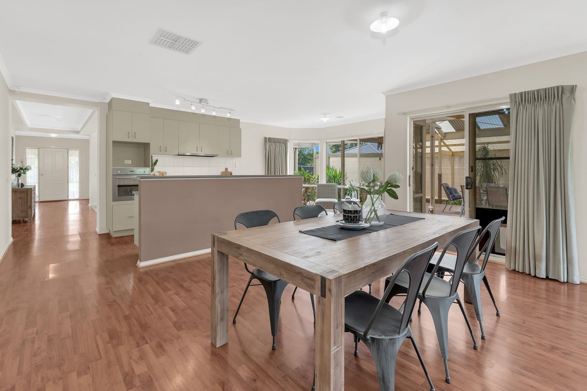 20 Eildon Avenue, Manor Lakes VIC 3024, Manor Lakes - Thumbnail 7