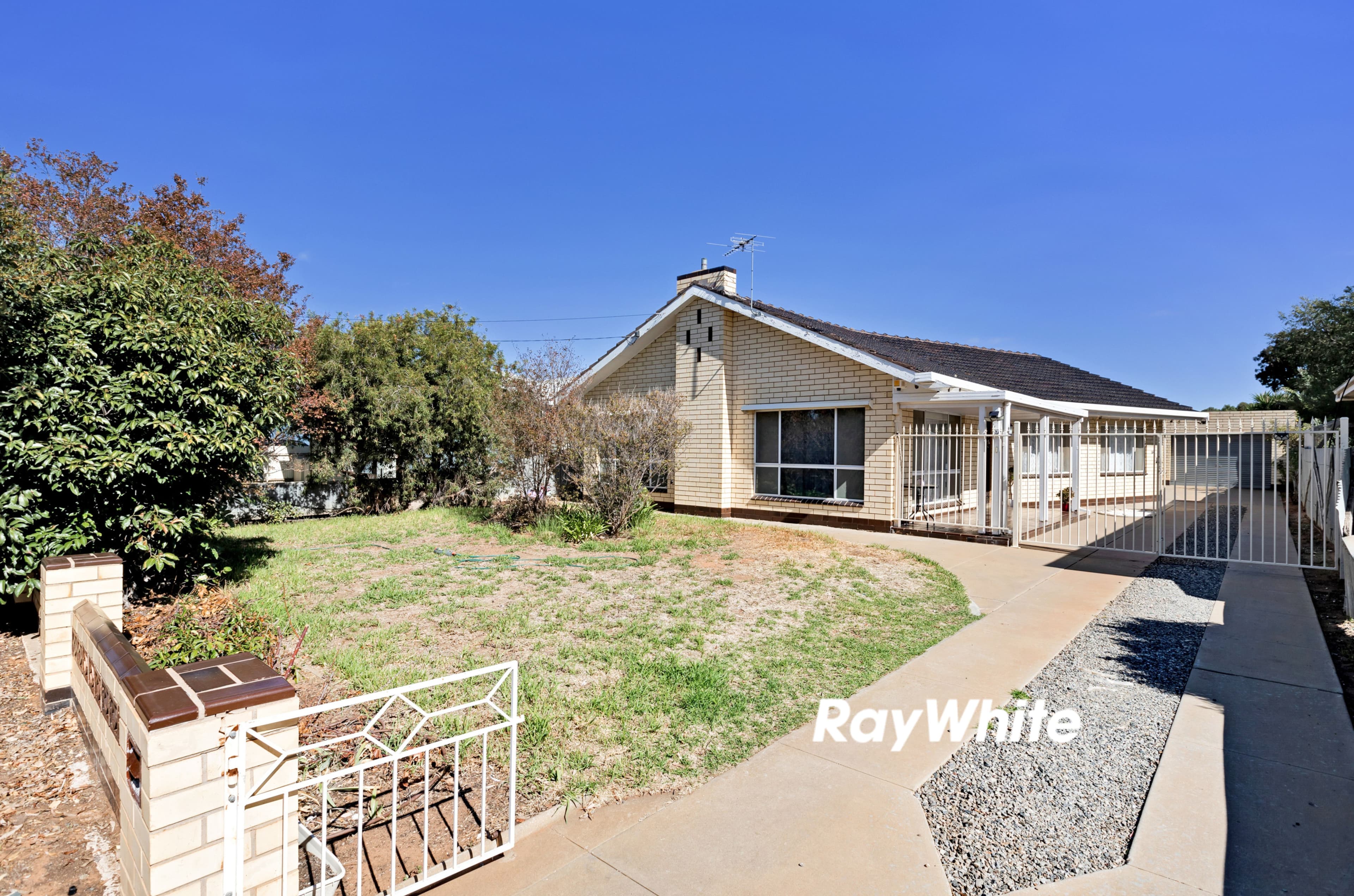67 Twelfth Street, Mildura VIC 3500, Mildura - Image 1