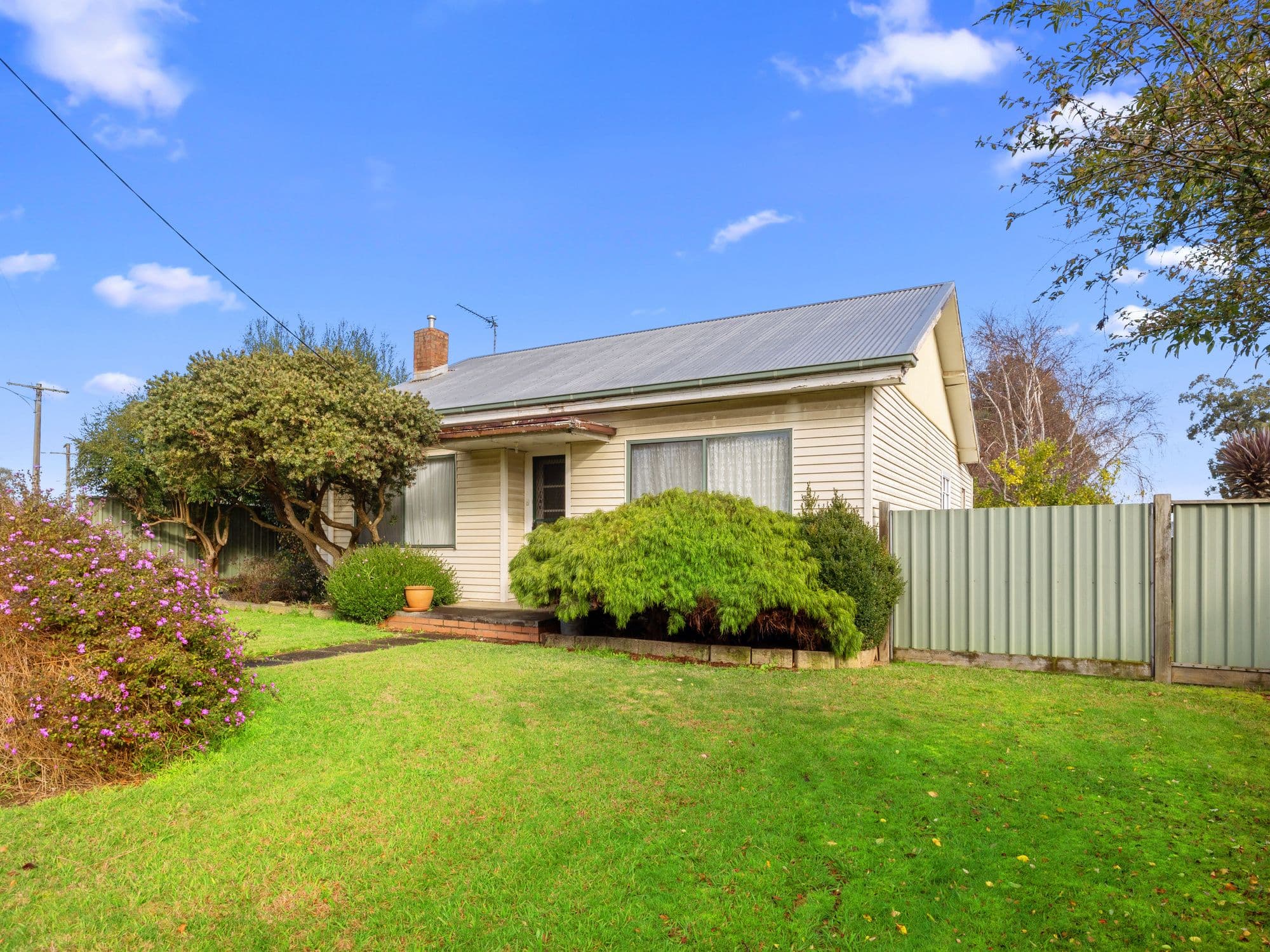 10 Brumley Street, Leongatha VIC 3953, Leongatha - Thumbnail 2