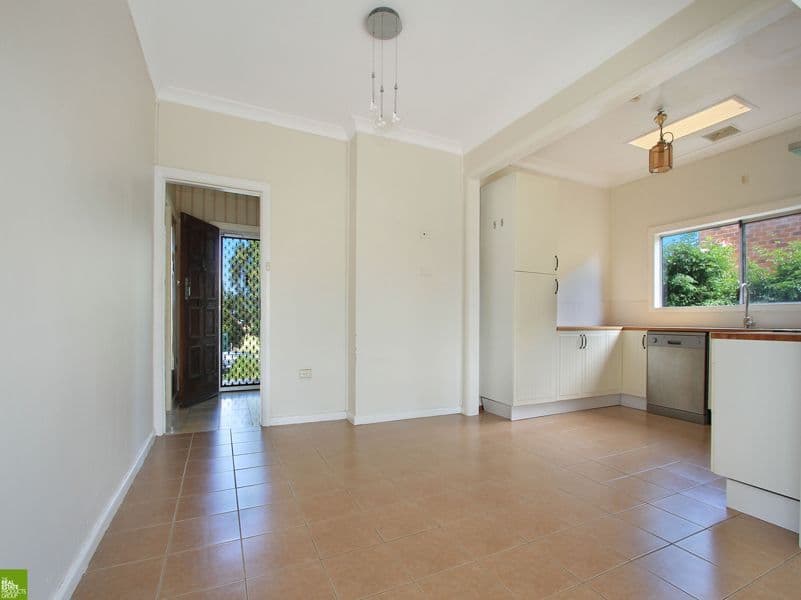 346 Cowper Street, WARRAWONG NSW 2502, Warrawong - Thumbnail 4
