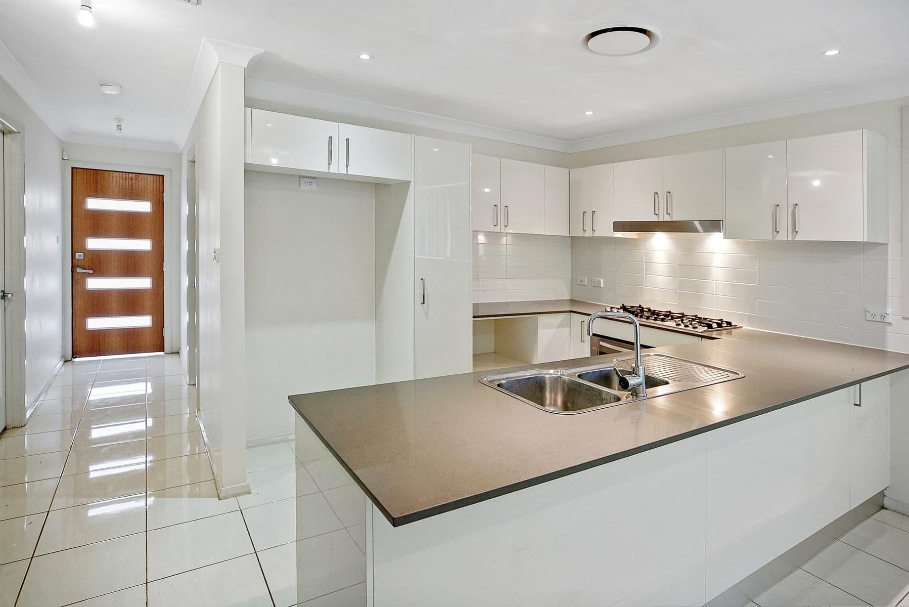 15 Alinta Promenade, JORDAN SPRINGS NSW 2747, Jordan Springs - Thumbnail 3