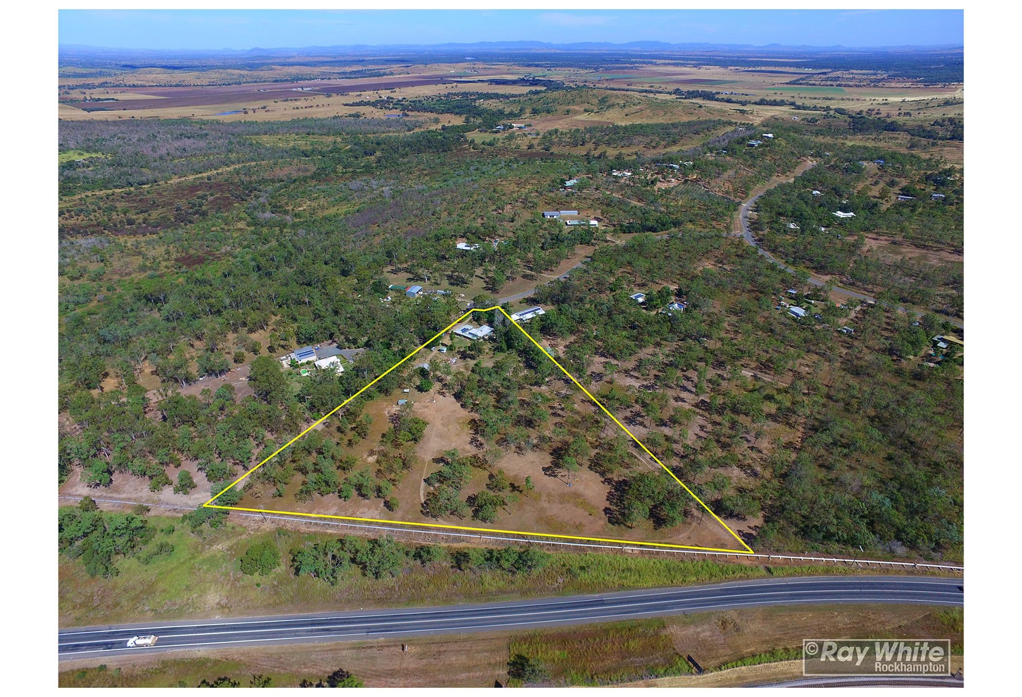 33 Rhys Avenue, The Caves QLD 4702, The Caves - Thumbnail 3