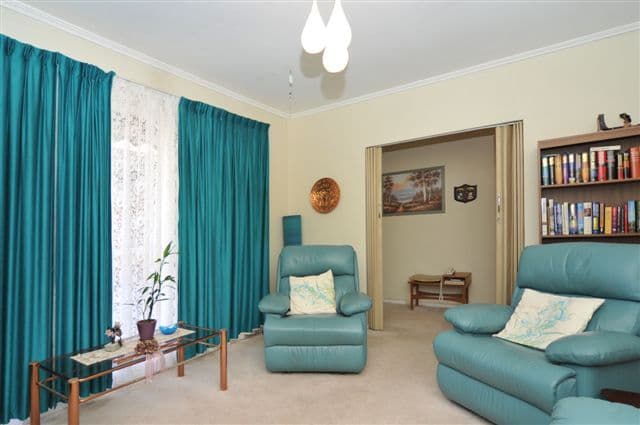 152 Gorge Road, NEWTON SA 5074, Newton - Thumbnail 2