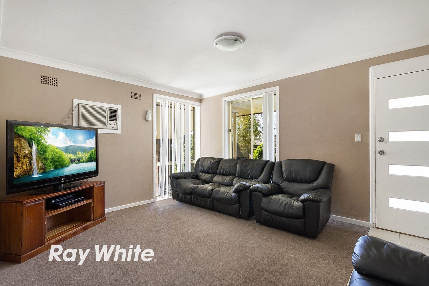50 Siemens Crescent, Emerton - Thumbnail 2