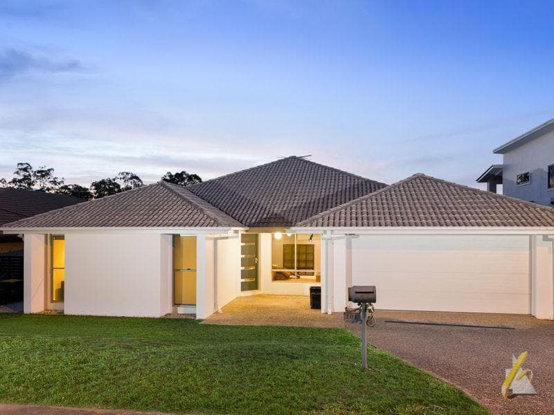 52/36 Fairfax Road, Bellevue Hill, Moggill - Image 1