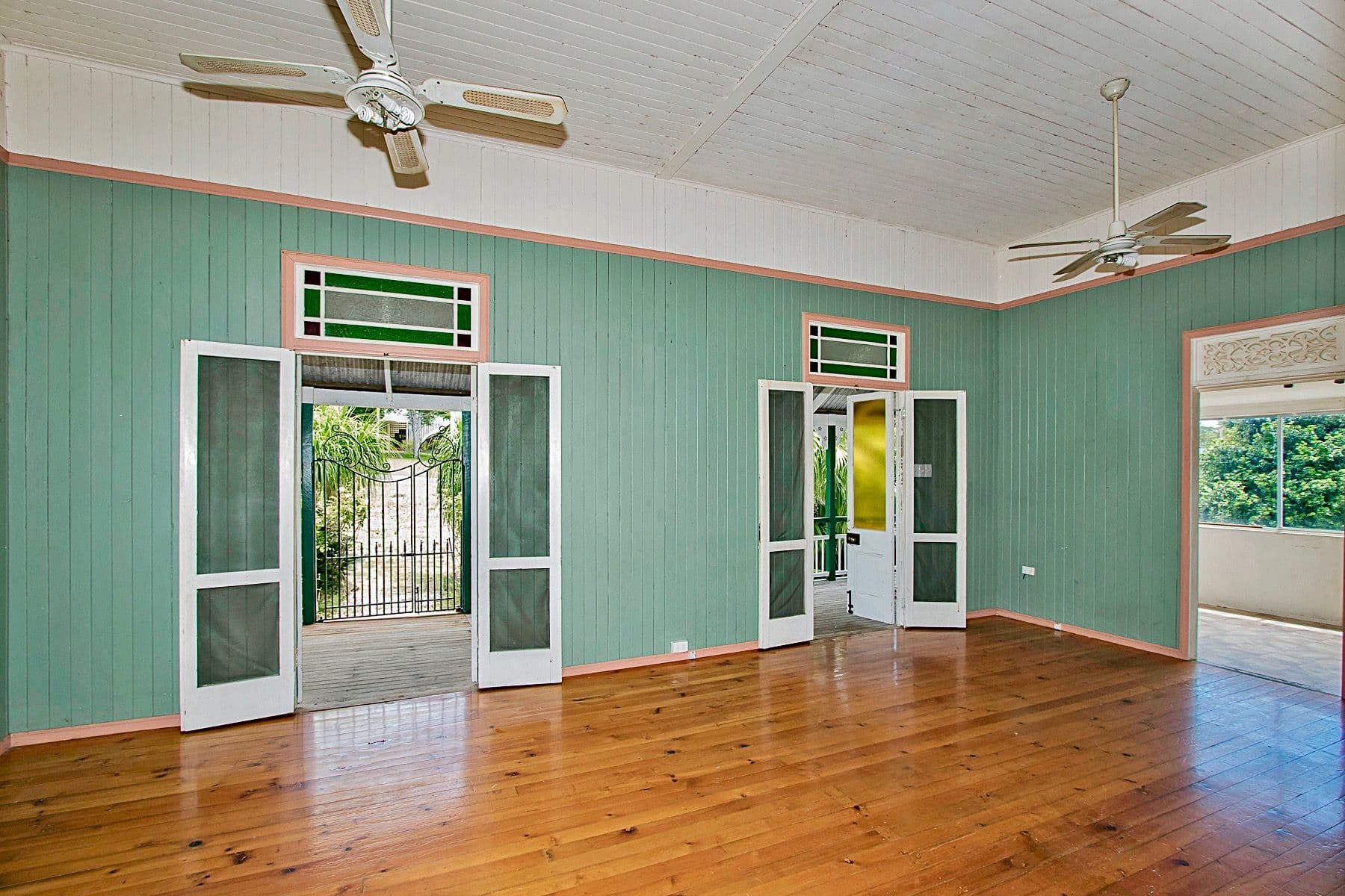 5 McCauley Street, Kilcoy QLD 4515, Kilcoy - Thumbnail 2