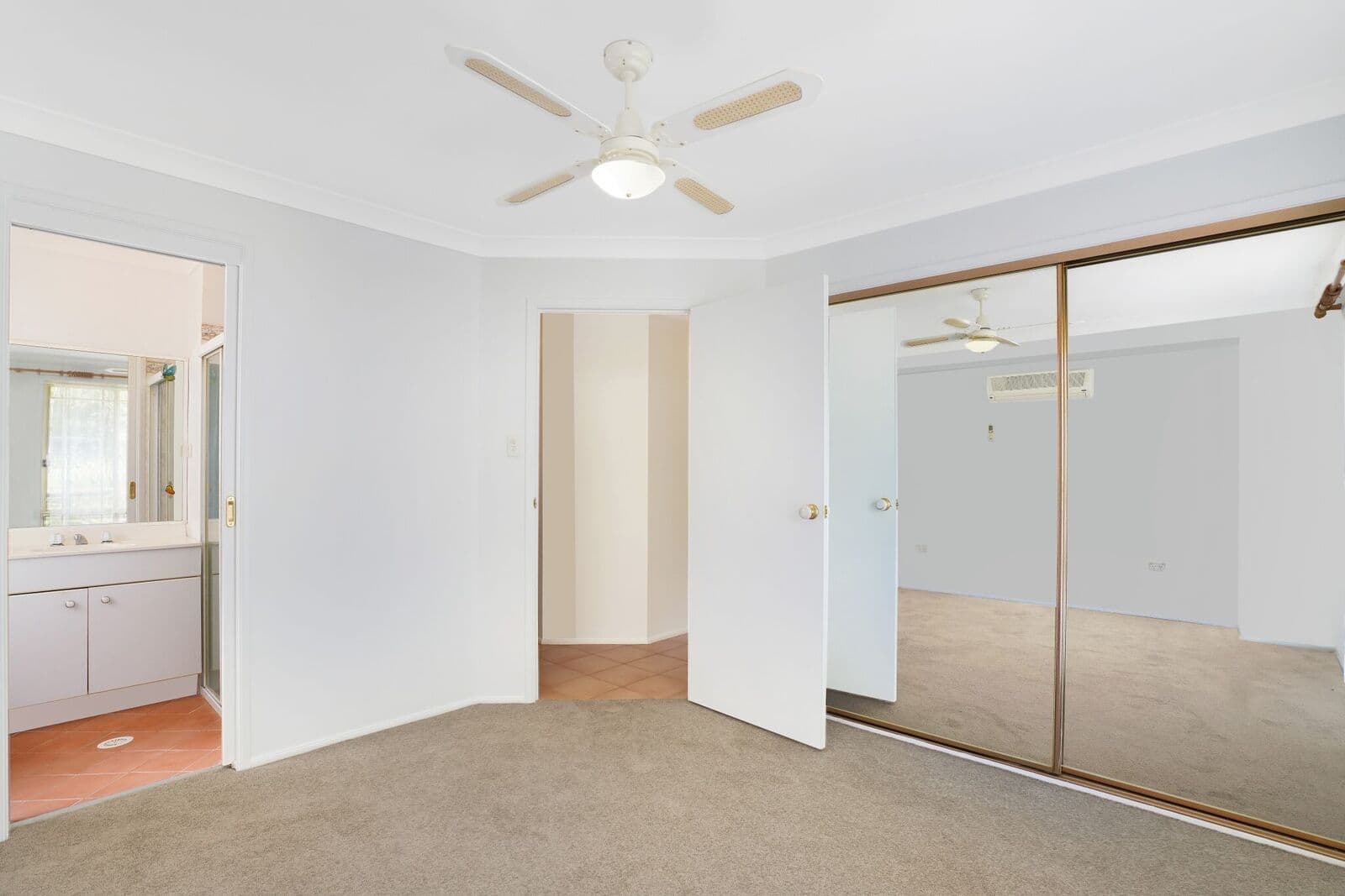 93 Brittania Drive, Watanobbi - Thumbnail 4