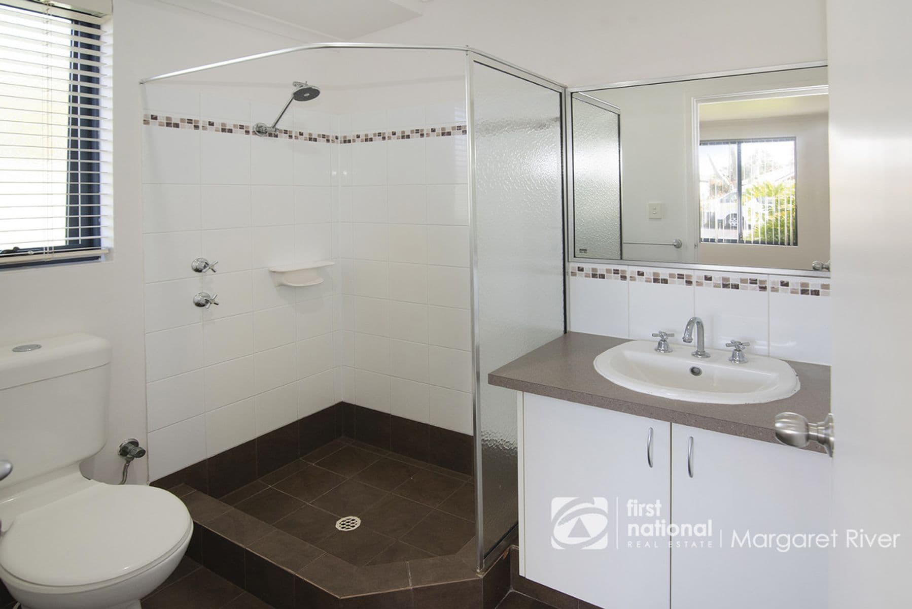 23 Westringia Loop, Margaret River WA 6285, Margaret River - Thumbnail 3