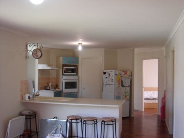 2 Cornwall Close, HERITAGE PARK QLD 4118, Heritage Park - Thumbnail 2