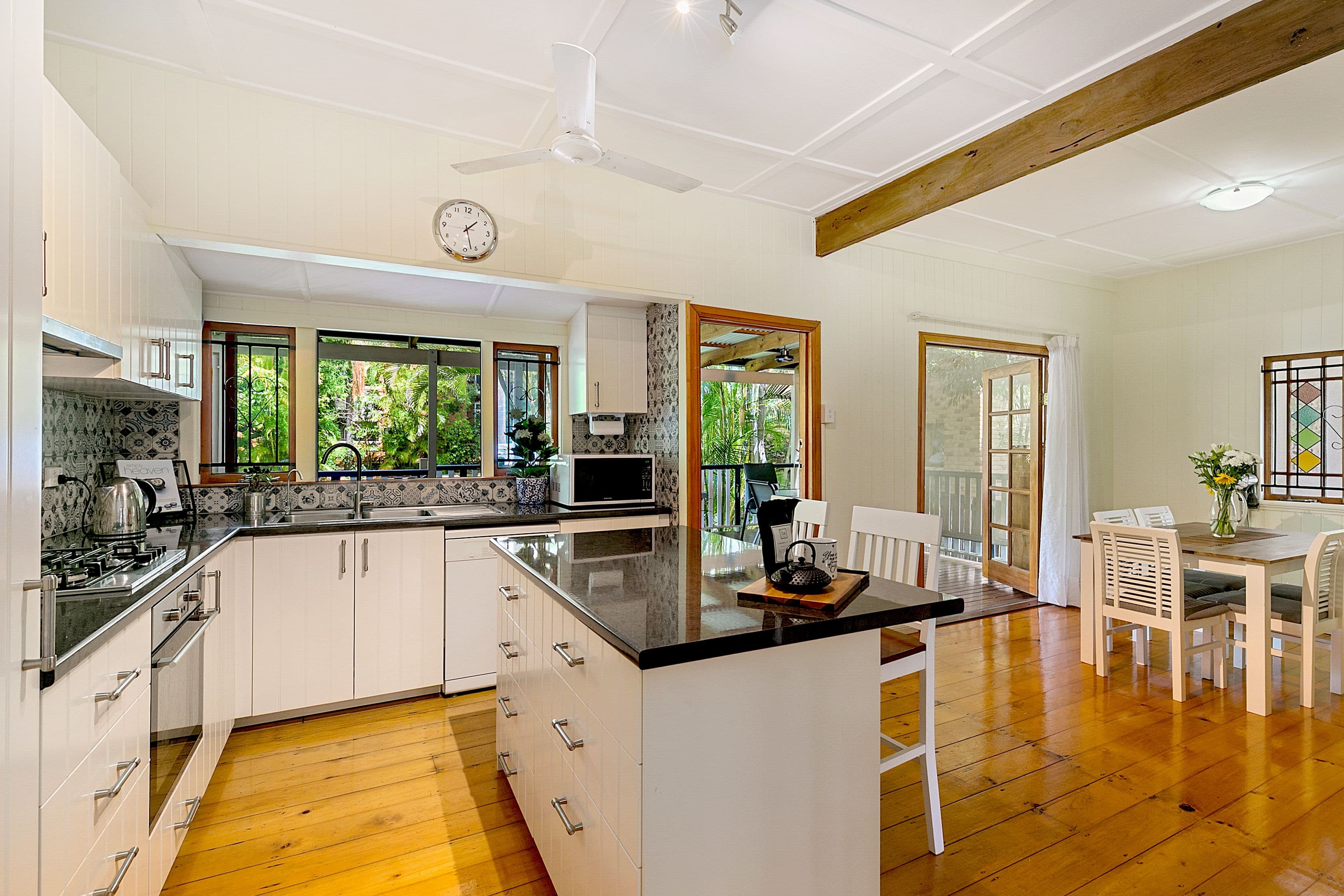 49 Harold Street, Holland Park QLD 4121, Holland Park - Thumbnail 2
