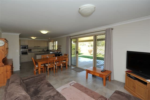 21 Penfolds Road, MURPHYS CREEK QLD 4352, Murphys Creek - Thumbnail 4