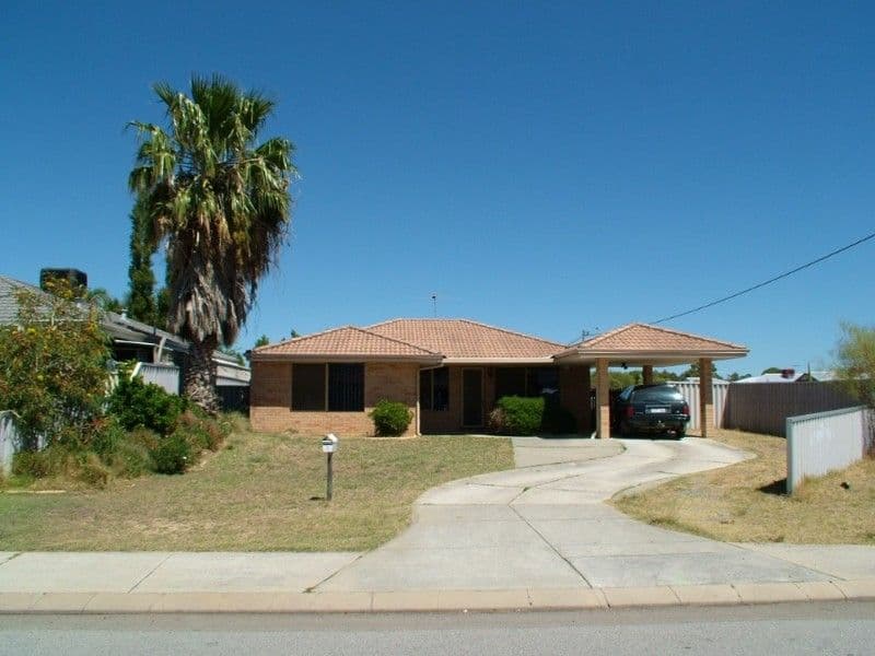 1 Mulline Court, MADDINGTON WA 6109, Maddington - Image 1