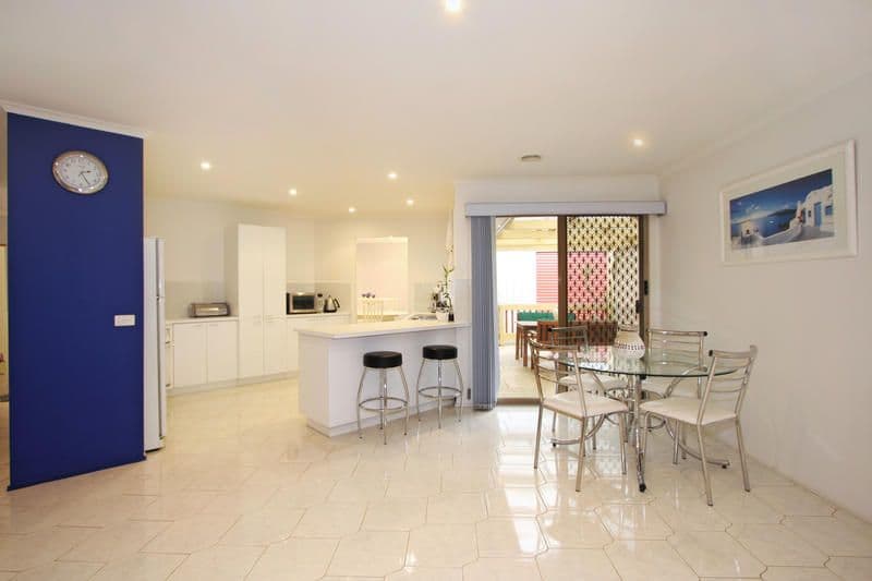 34 Dealing Drive, OAKLEIGH SOUTH VIC 3167, Oakleigh South - Thumbnail 4