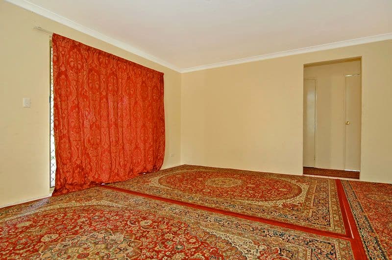 98 Bluegum Road, BEECHBORO WA 6063, Beechboro - Thumbnail 6