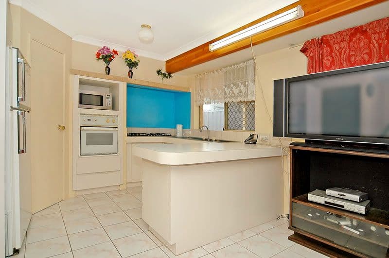 98 Bluegum Road, BEECHBORO WA 6063, Beechboro - Thumbnail 7
