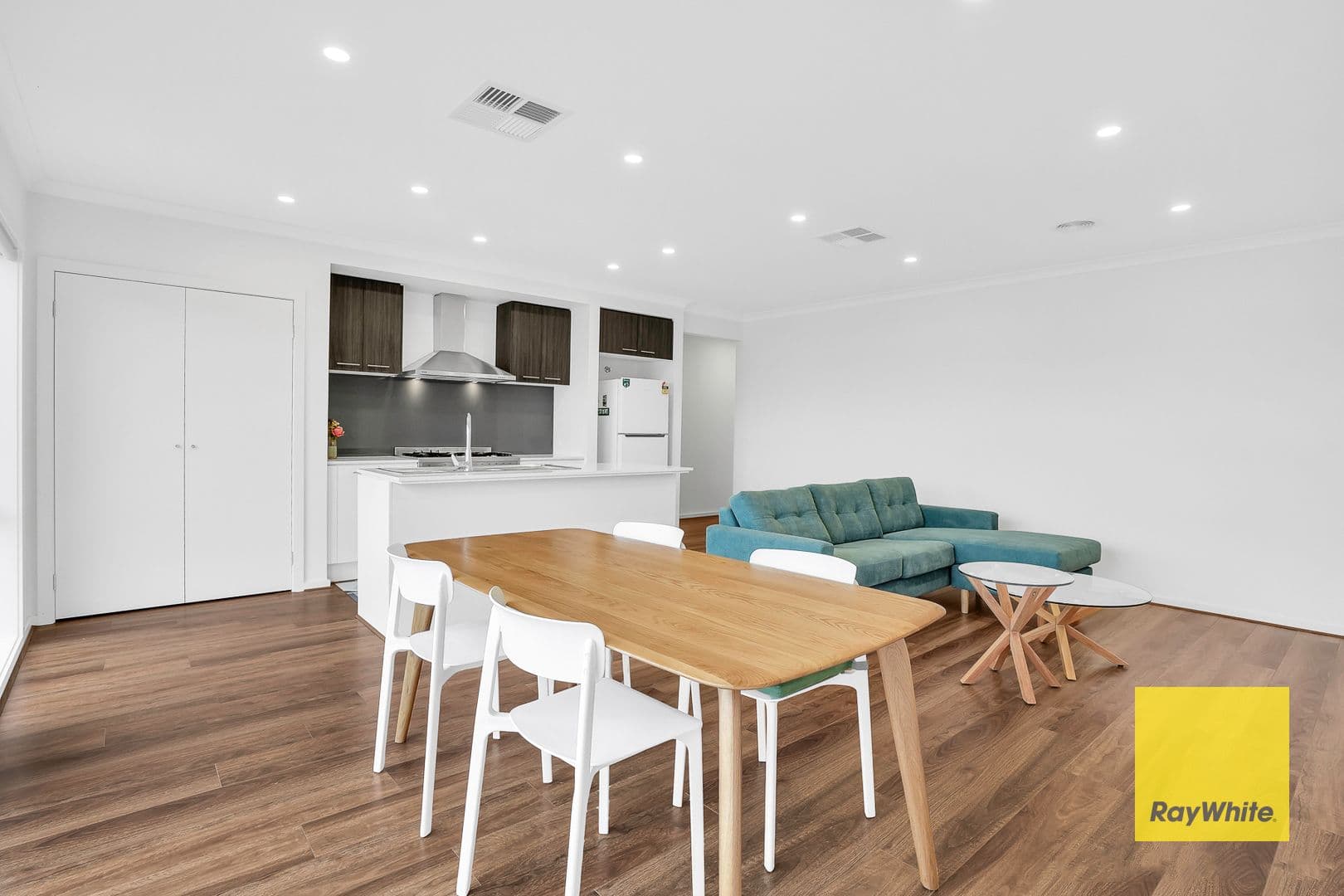 7 Egremont Avenue, Tarneit VIC 3029, Tarneit - Thumbnail 2