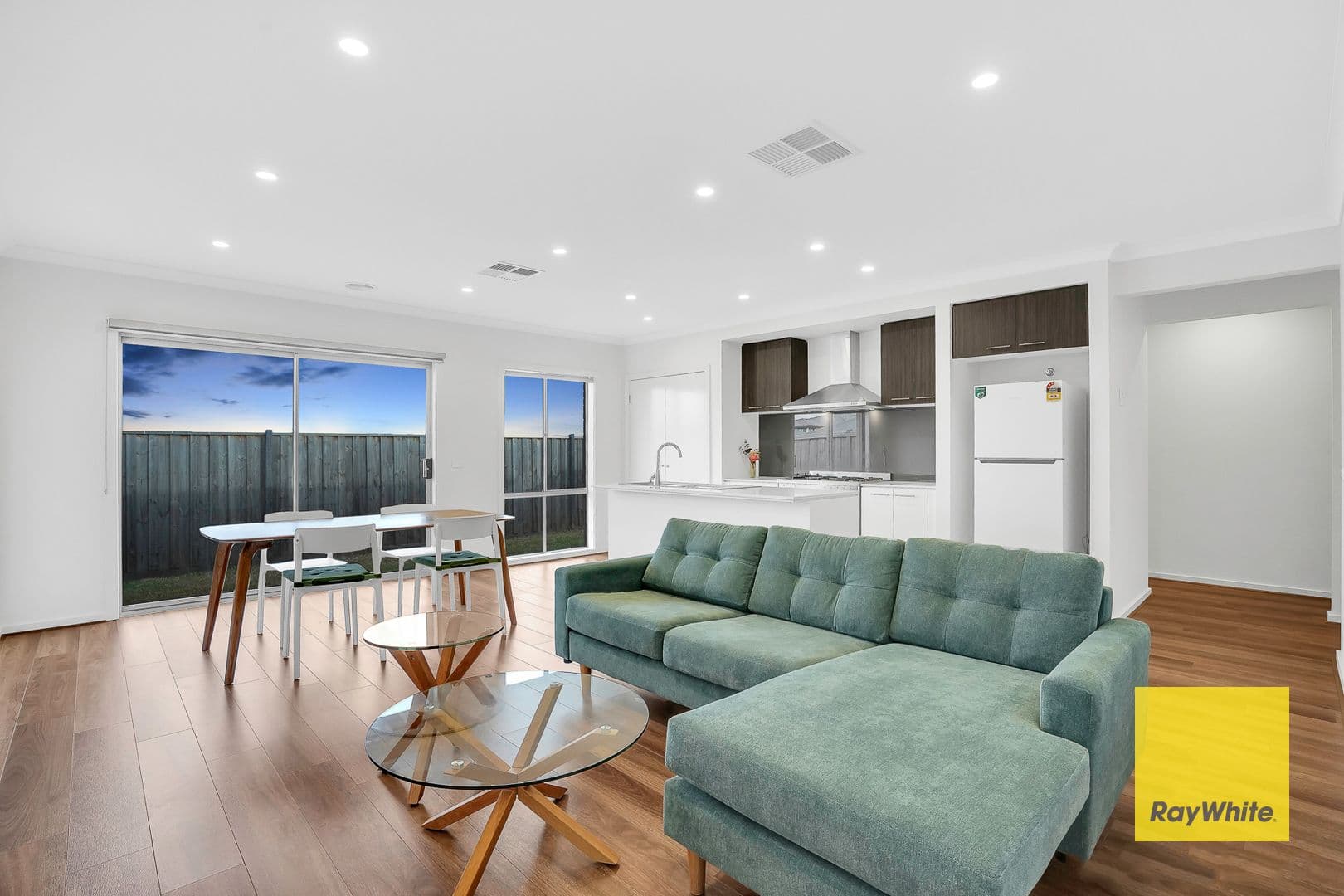 7 Egremont Avenue, Tarneit VIC 3029, Tarneit - Thumbnail 4