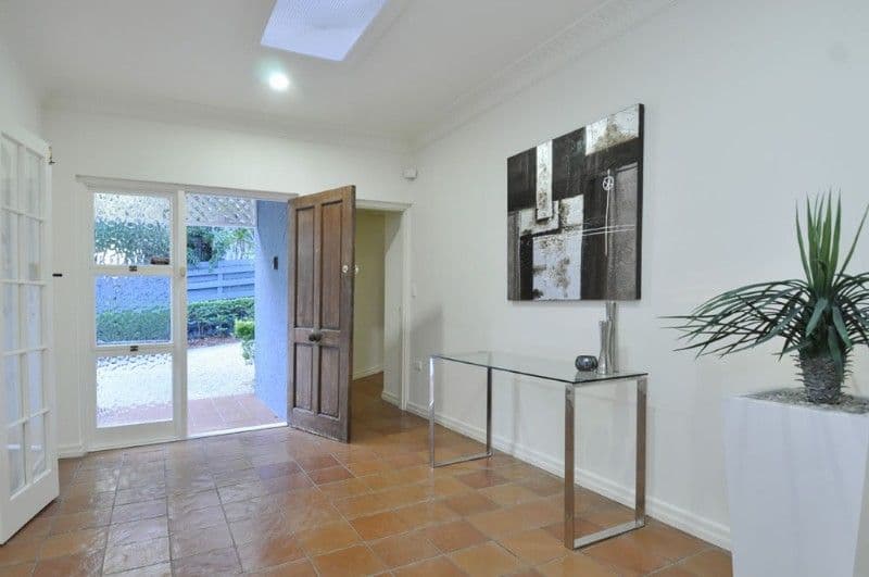 107 Hawken Drive, ST LUCIA QLD 4067, St Lucia - Thumbnail 6