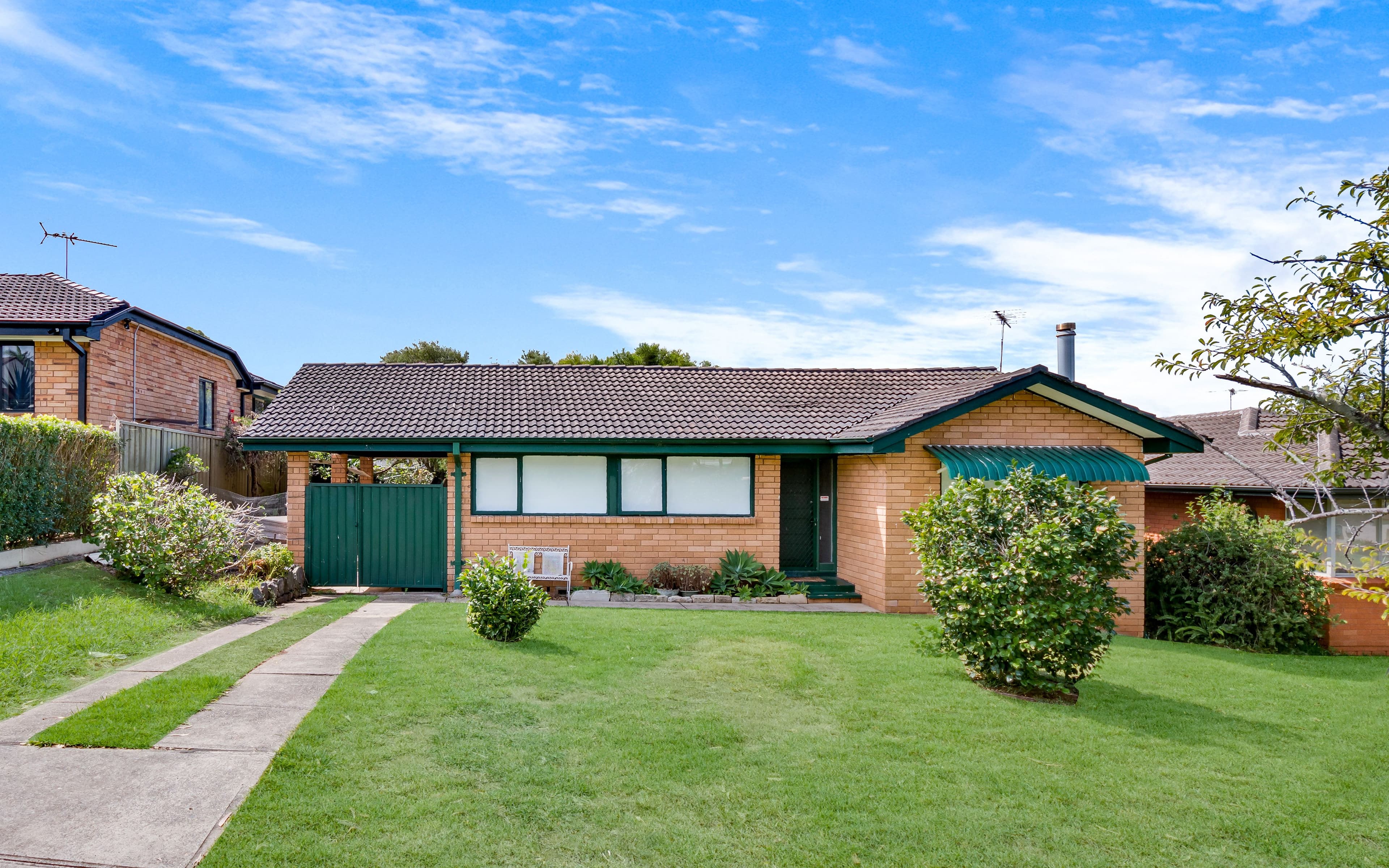 30 Poplar Crescent, Bradbury NSW 2560, Bradbury - Image 1