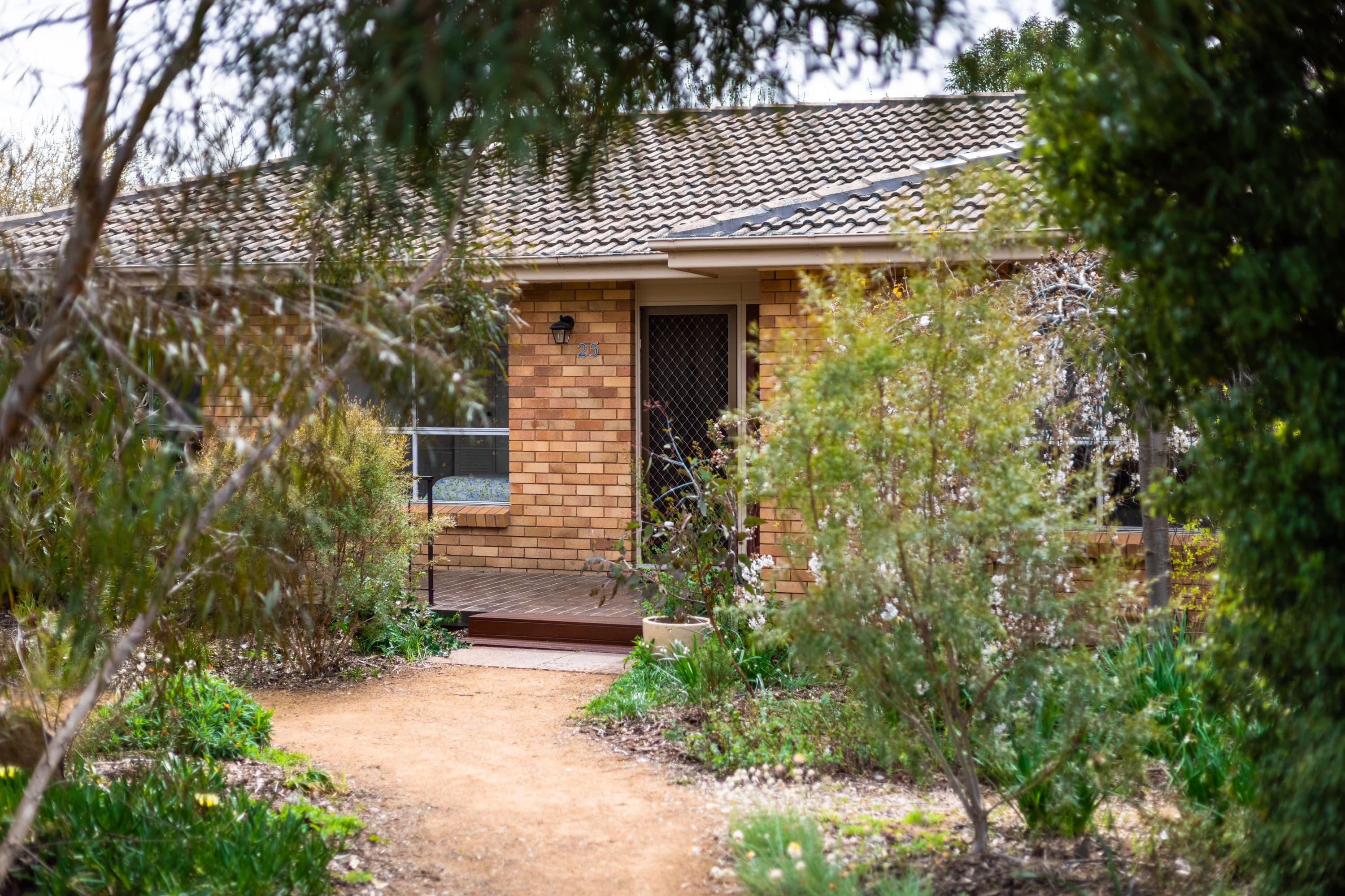 25 Morton Street, Weetangera ACT 2614, Weetangera - Image 1