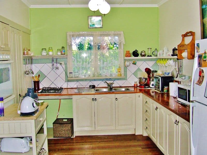 21 Back Creek Road, BEERWAH QLD 4519, Beerwah - Thumbnail 2