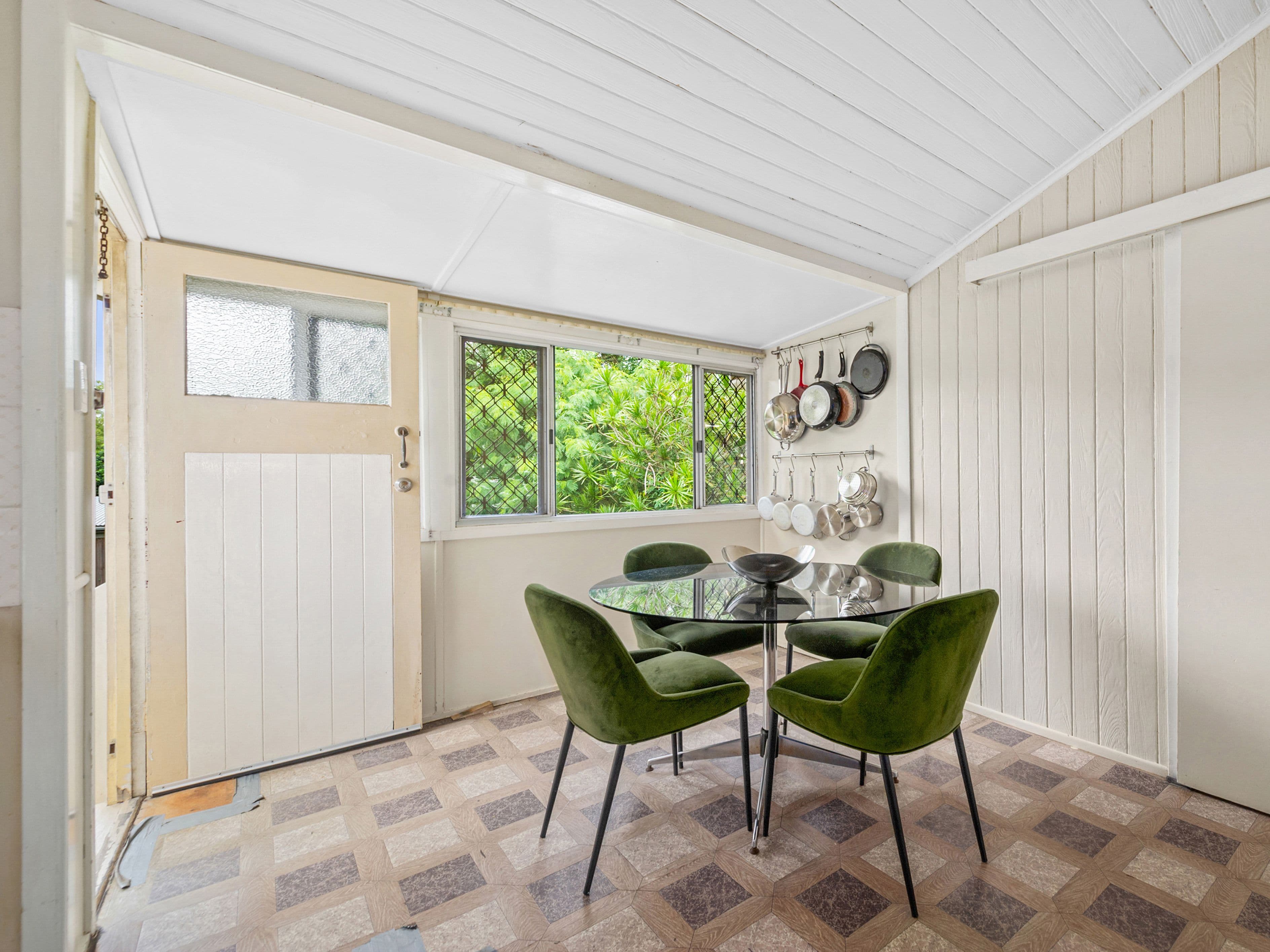 22 Thorne Street, Windsor QLD 4030, Windsor - Thumbnail 5