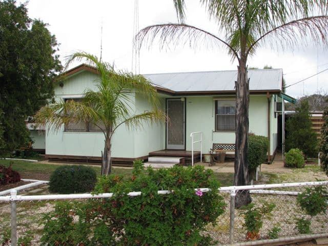 11 McCutcheon Street, WAIKERIE SA 5330, Waikerie - Image 1