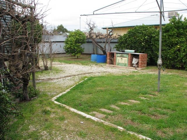11 McCutcheon Street, WAIKERIE SA 5330, Waikerie - Thumbnail 7